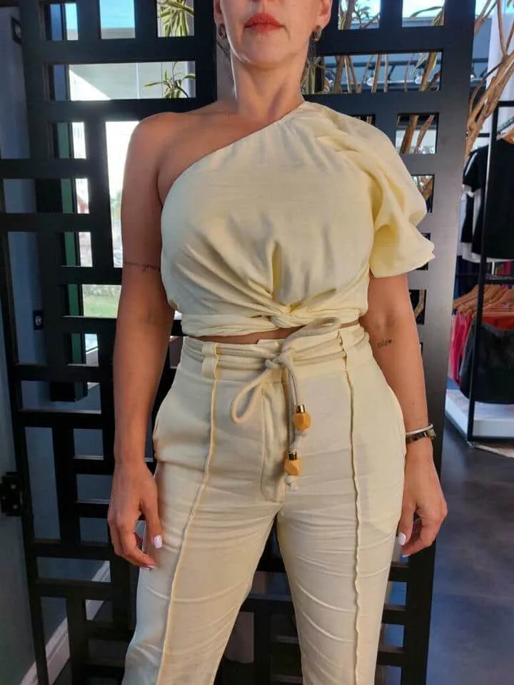 Blusa Cropped em Linho - Imagem 2