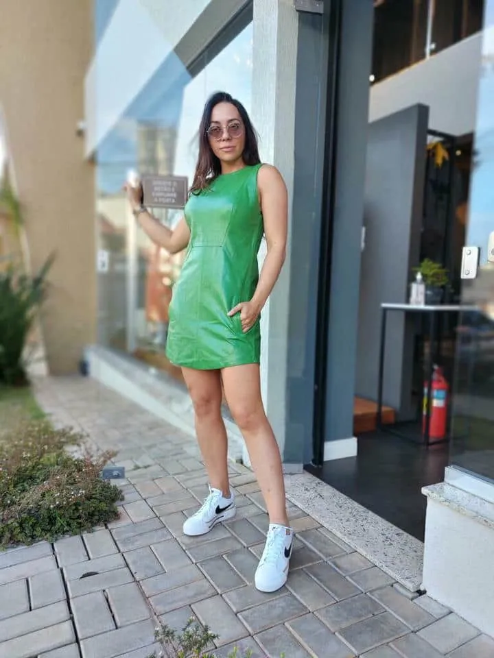 Vestido De Couro Curto Color