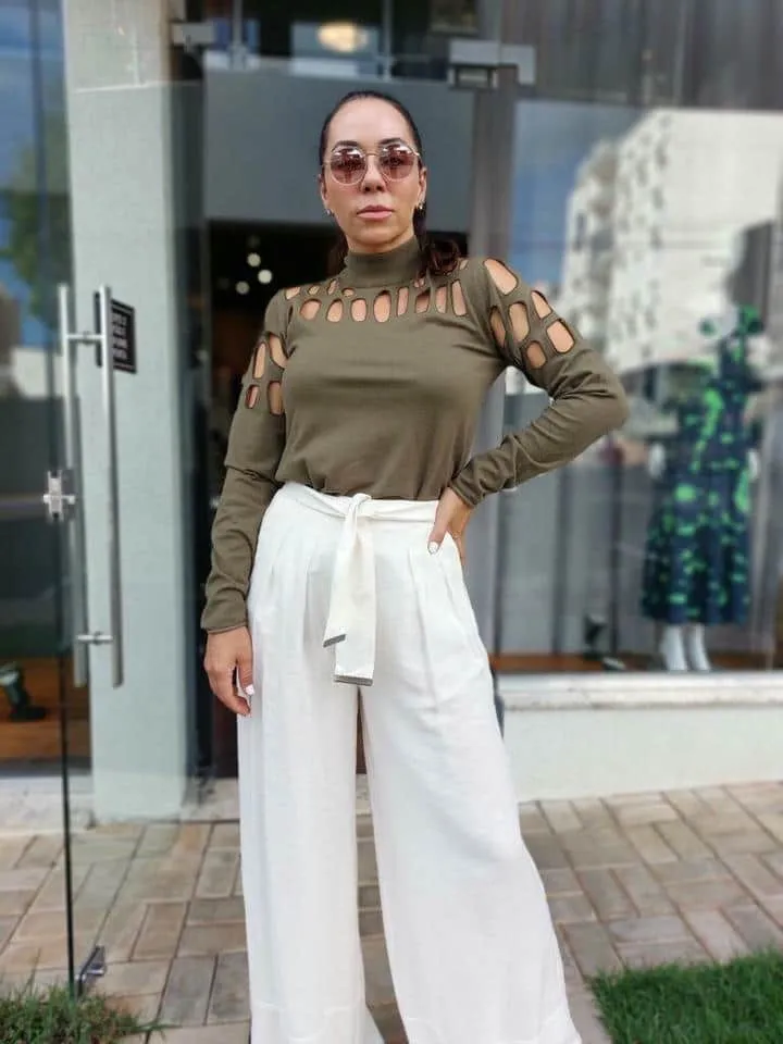 Blusa De Tricot Detalhe Ponto Vazado