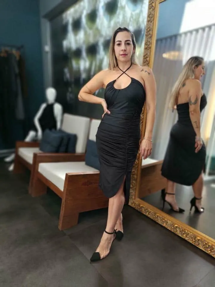 Vestido Midi De Lycra Com Amarração