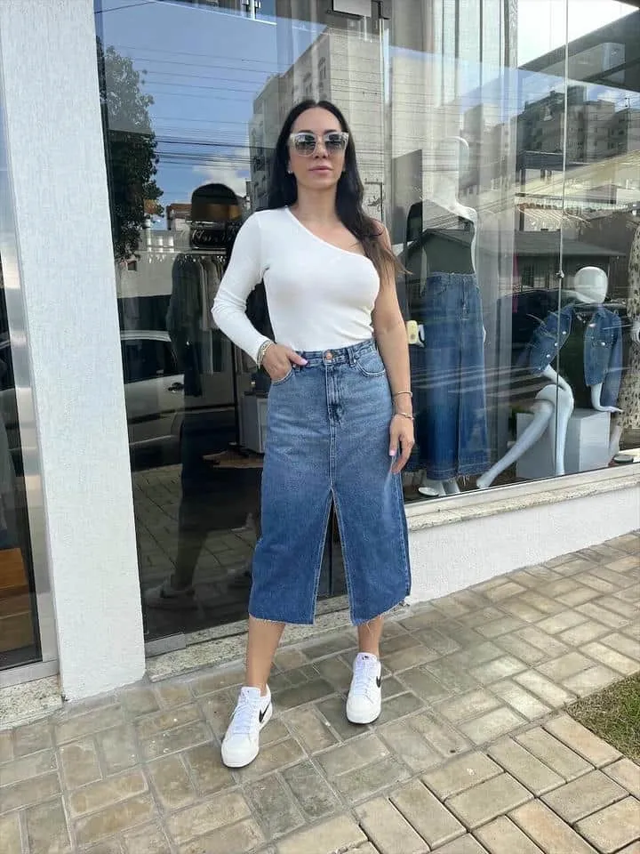 Saia Jeans Midi Com Fenda