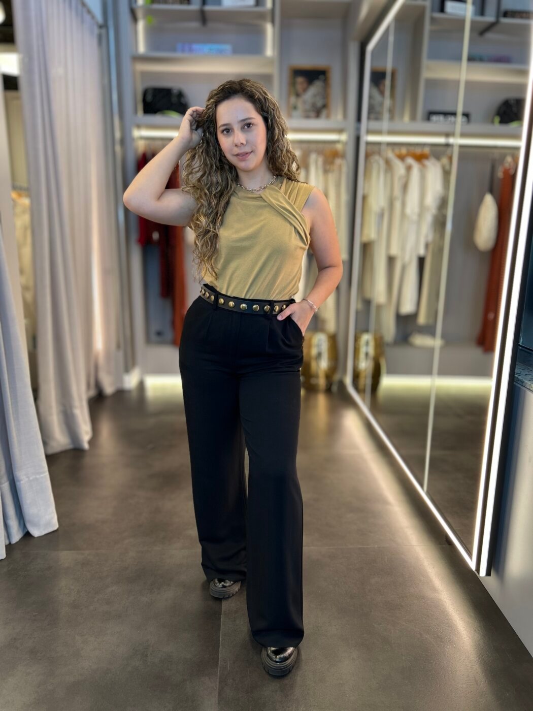 Blusa Malha Torcido Frente