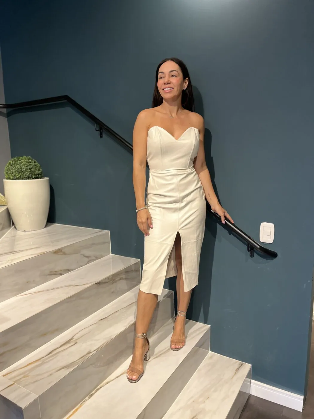Vestido Tomara Que Caia Couro Legitimo - Imagem 11