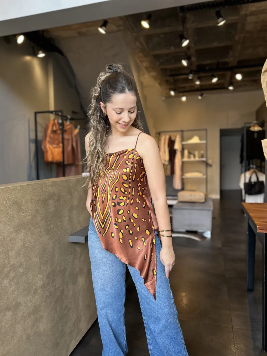 Blusa Estampada Golden Jungle