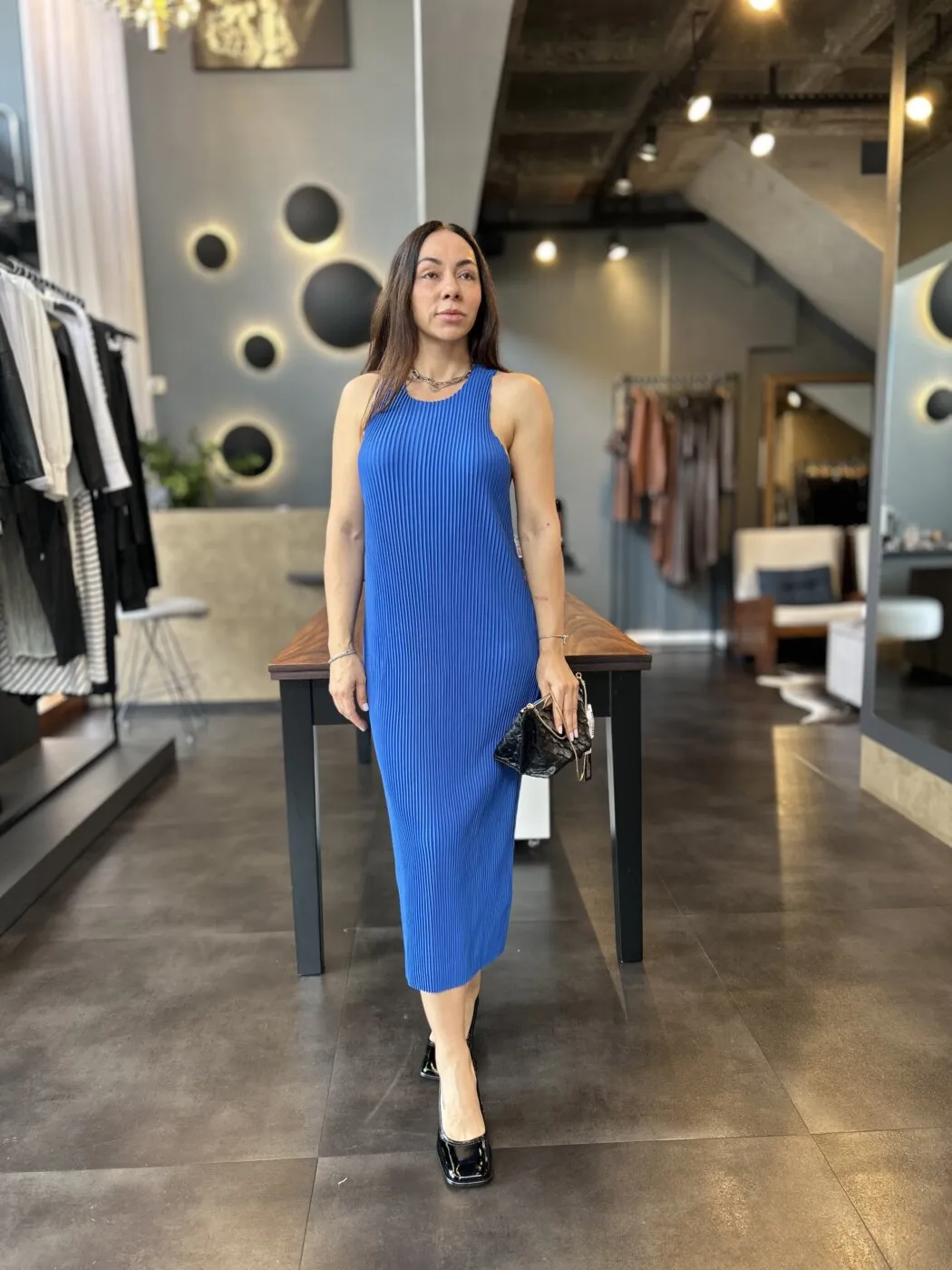 Vestido Midi Plisse Torcido