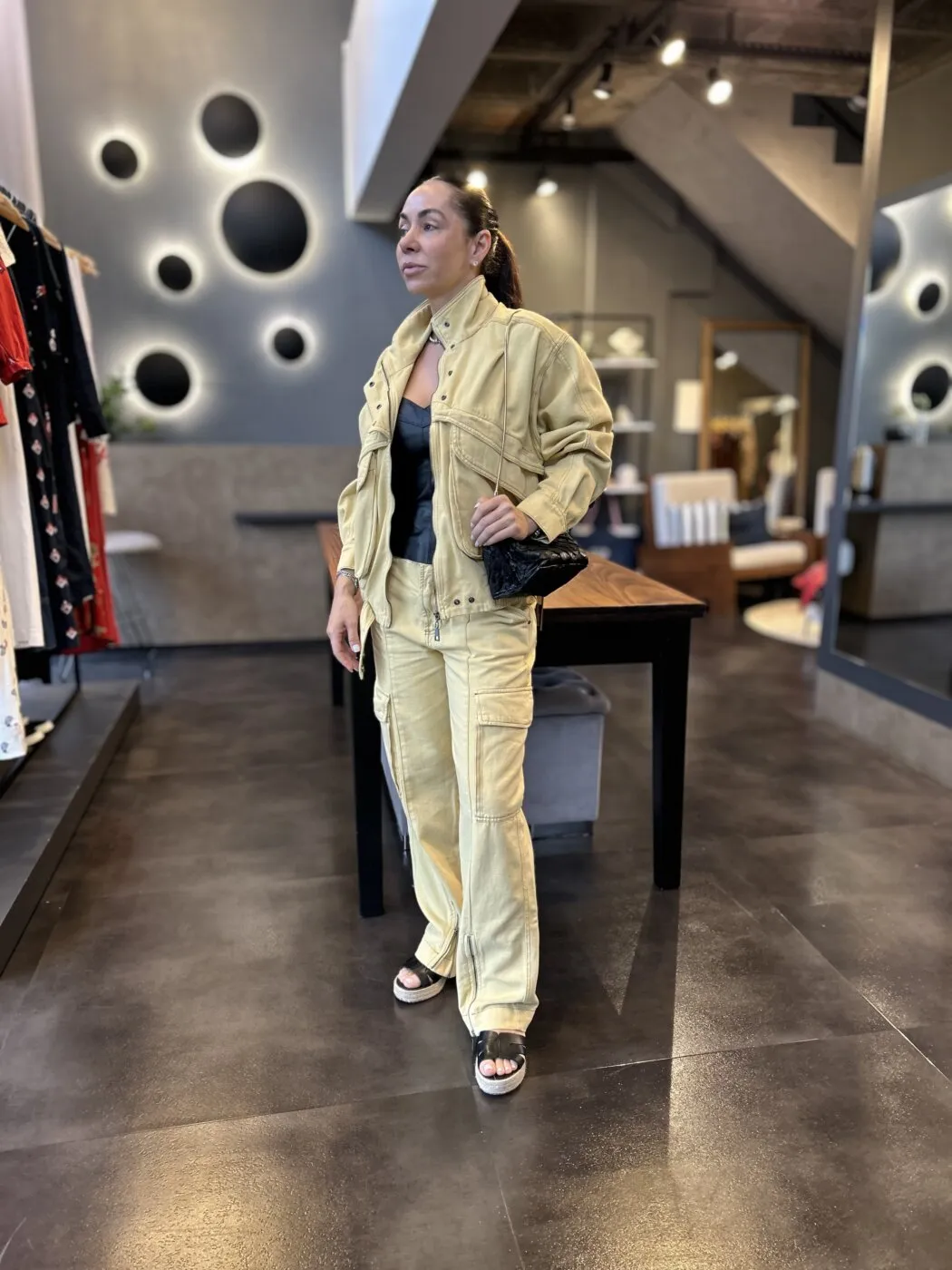 Calca Wide Leg Cargo